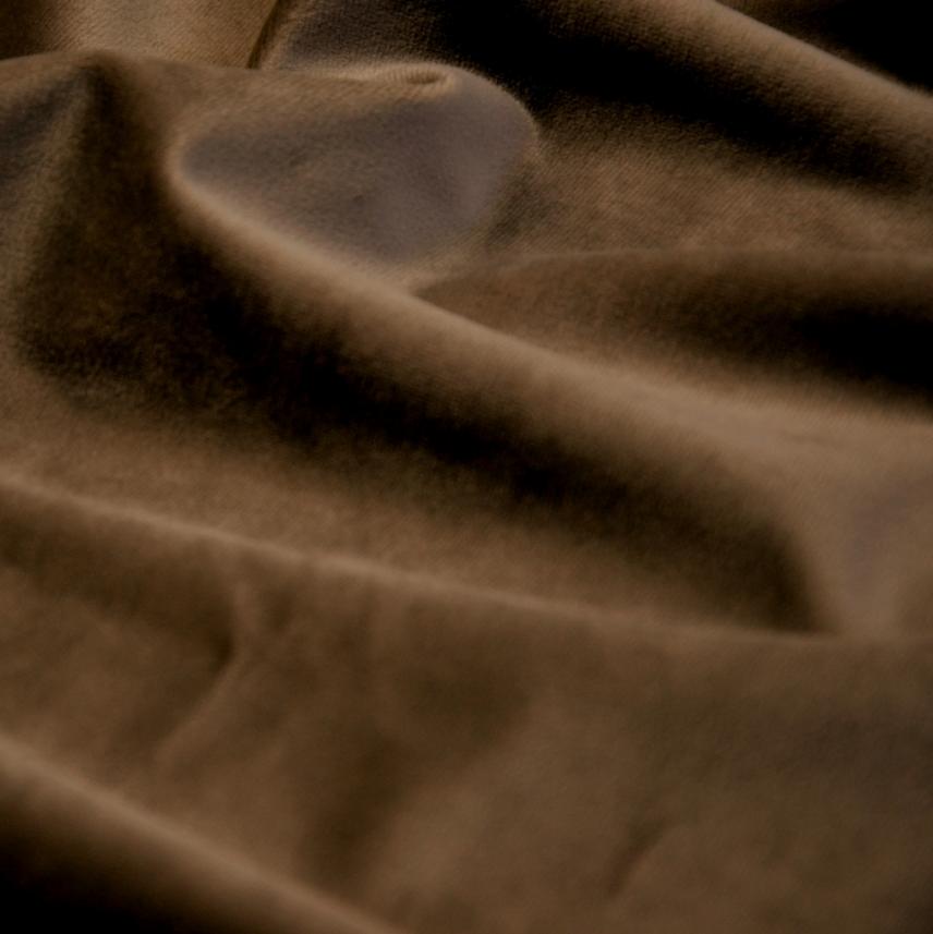 Tkanina zasłonowa typu velvet w kolorze brązowym_300cm